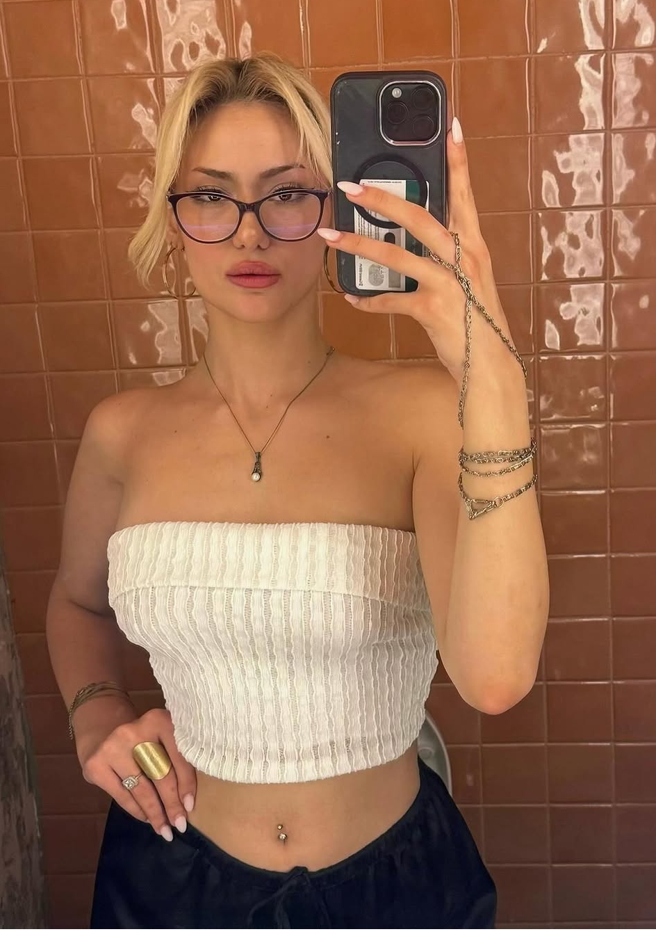 Damal Başarılı Partner Escort Melek