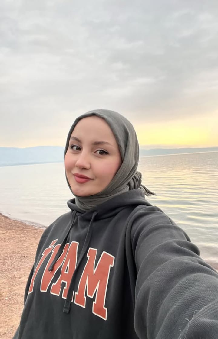 Damal Güvenilir Bayan Escort Bayan Deren